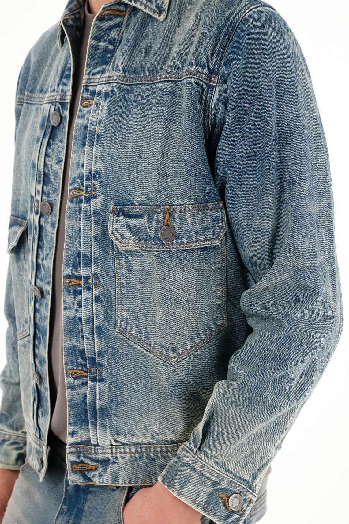 Men's Denim Jacket with Pocket Flaps - Image 3