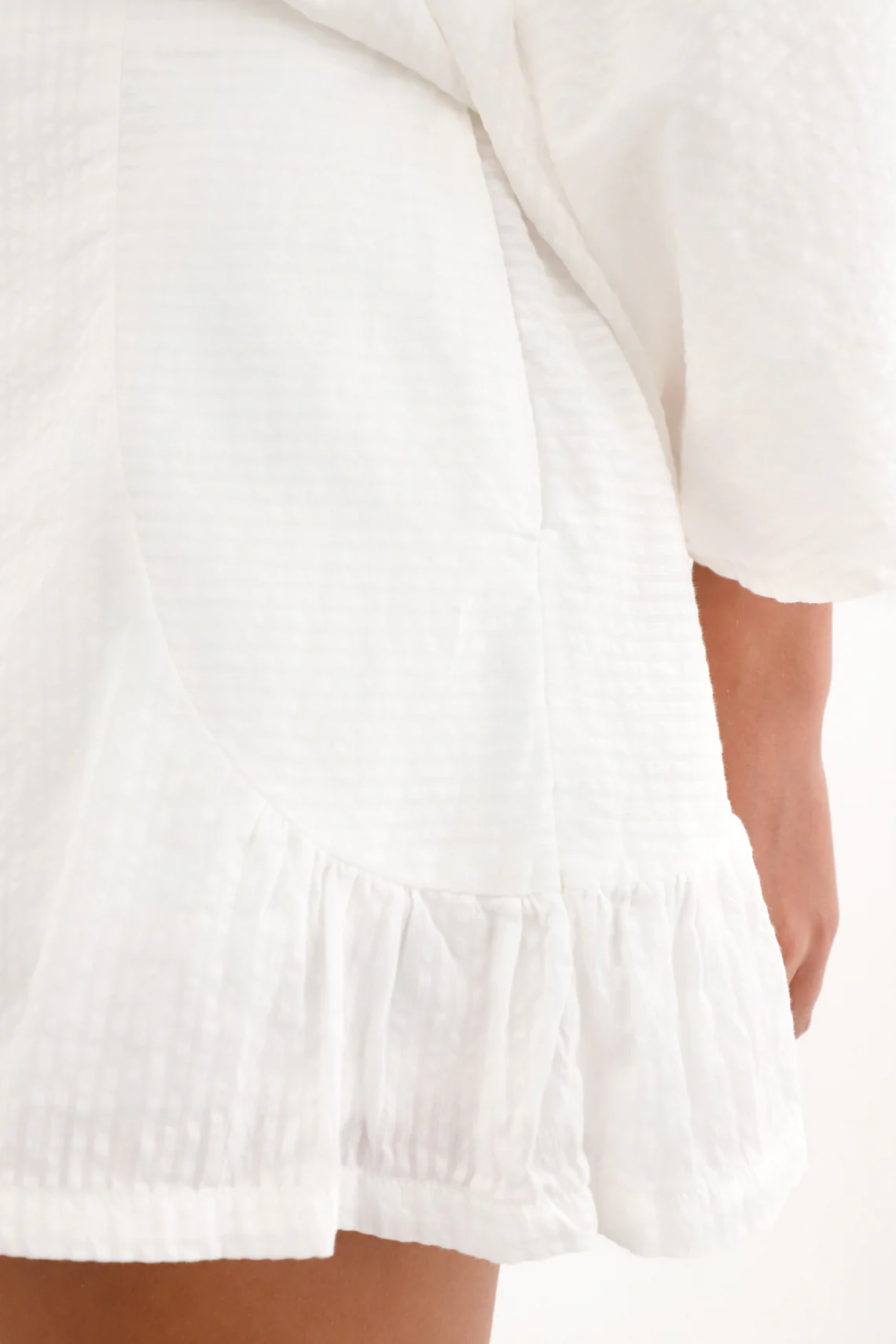 Textured Fabric Shorts in Raw Color for Women - Image 4