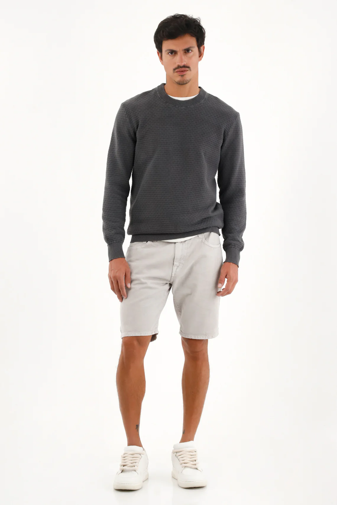 Men's gray closed design knit sweatshirt