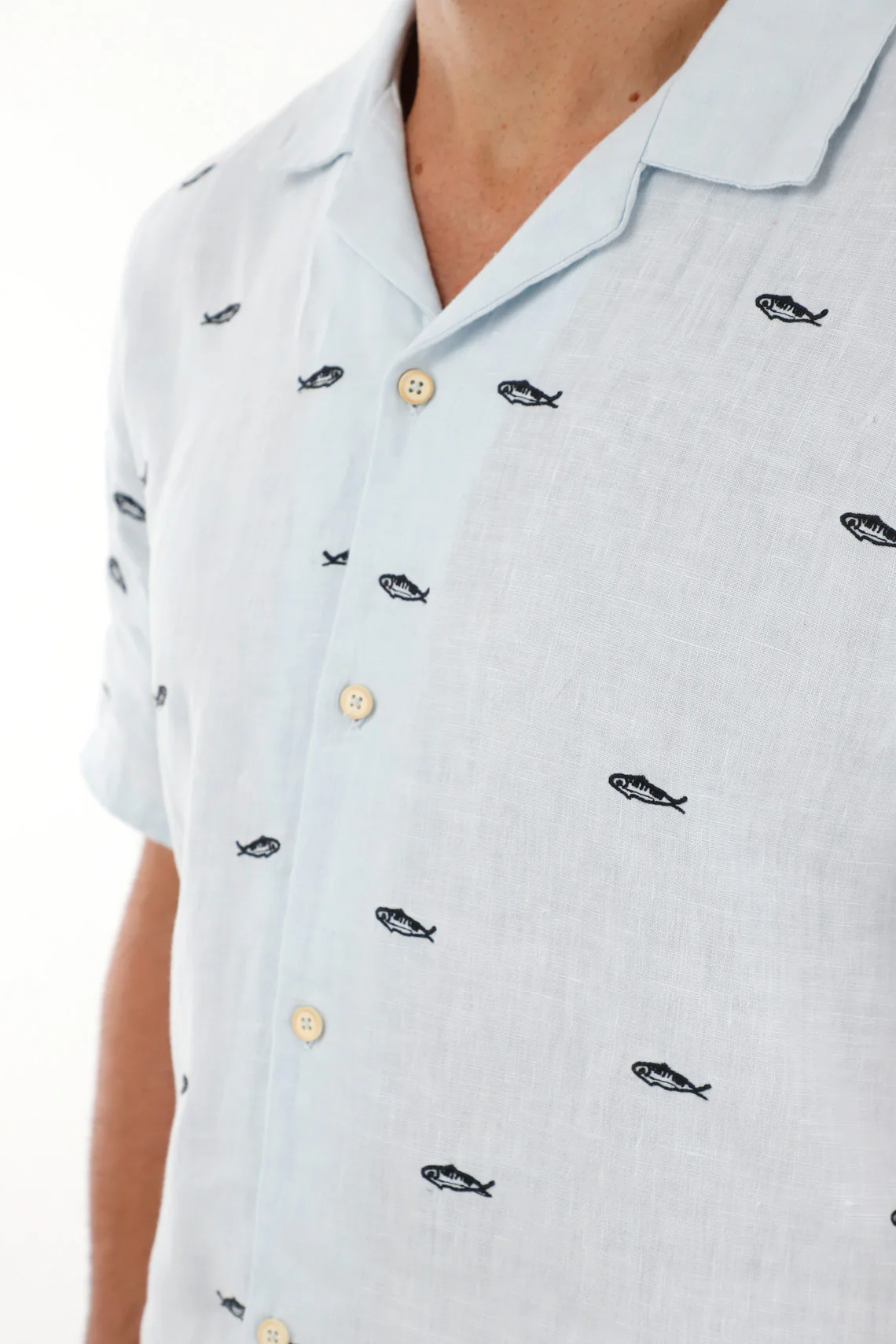 Men's blue fish embroidered shirt - Image 3