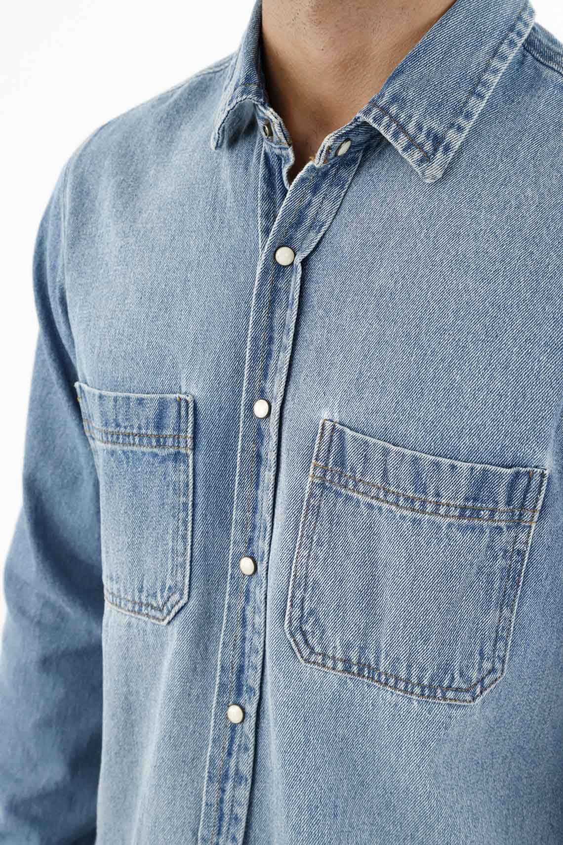 Men's Light Blue Lightweight Denim Shirt - Image 3