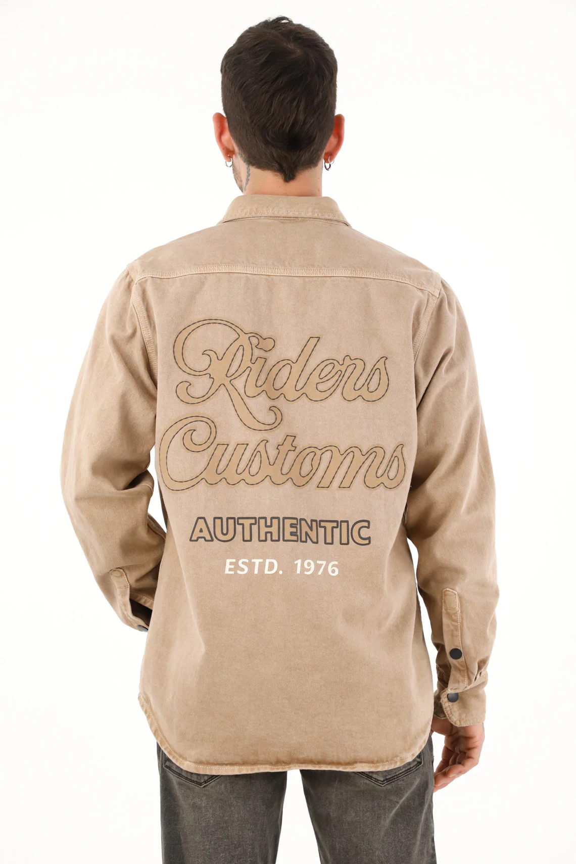 Men's cream shirt with back print - Image 2
