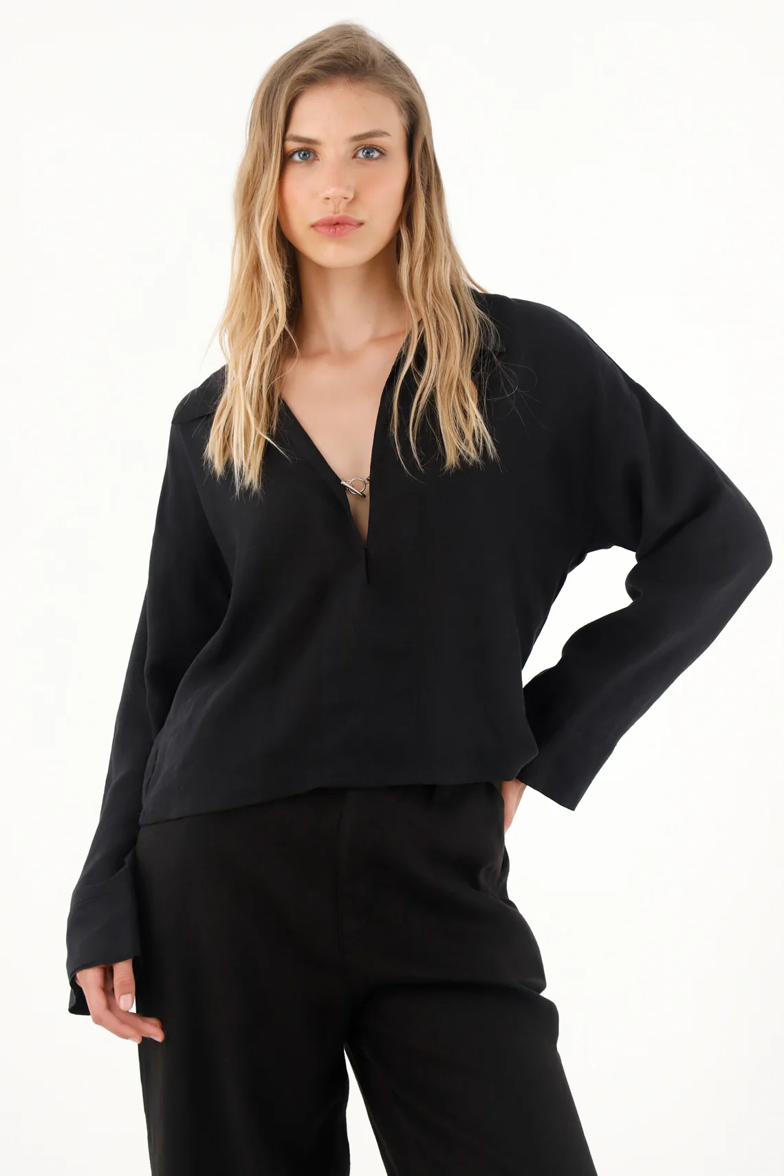 Women's 100% Linen Long Sleeve Black Shirt