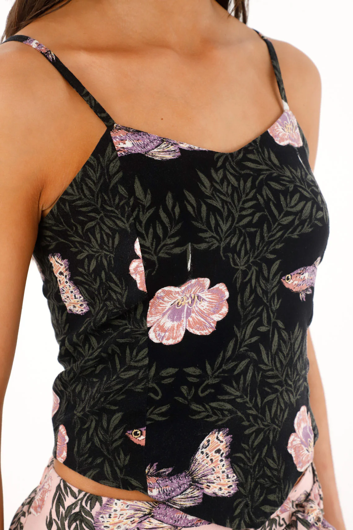 Women's black printed crop top shirt - Image 3