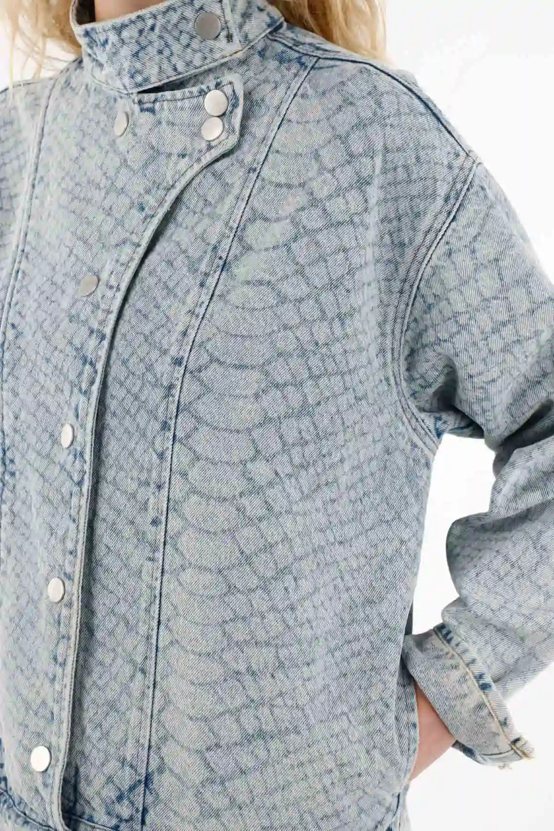 Python Effect Jacket for Women - Image 3