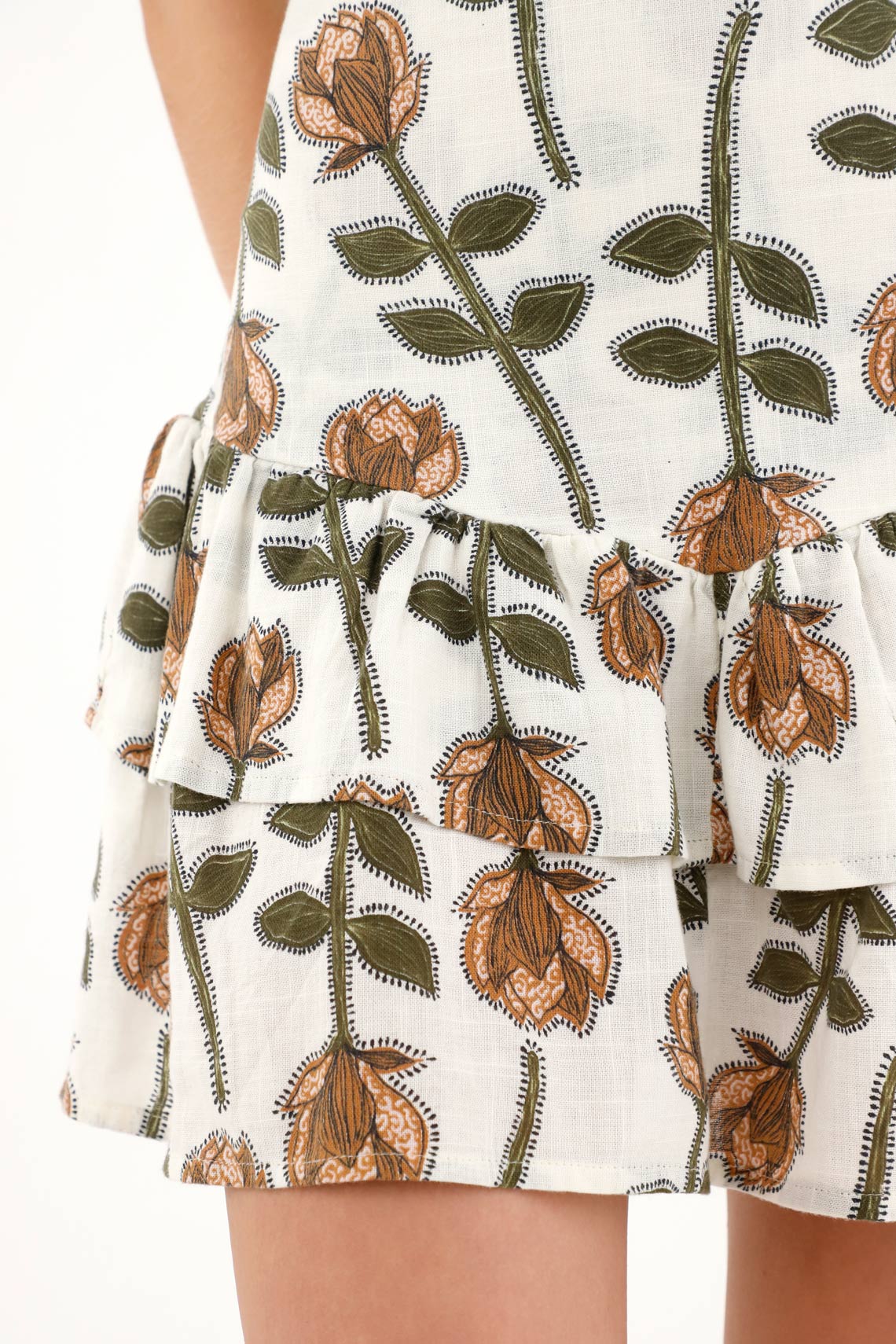 Women's Short Floral Print Skirt - Image 3