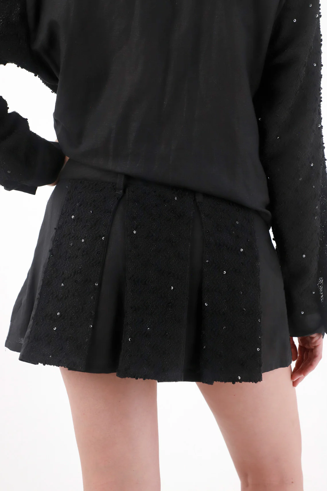 Women's Sequin Pleated Short Skirt - Image 4
