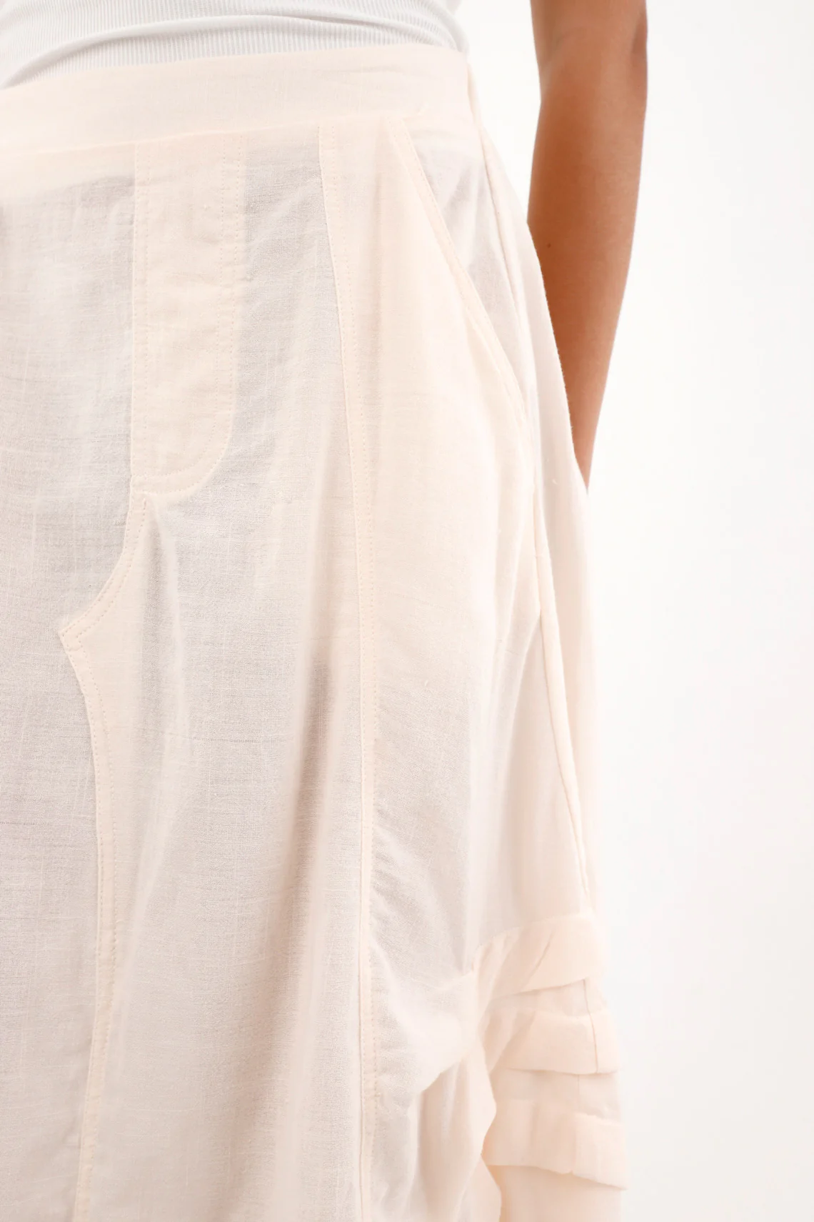 Women's Long Raw Pocket Skirt - Image 4