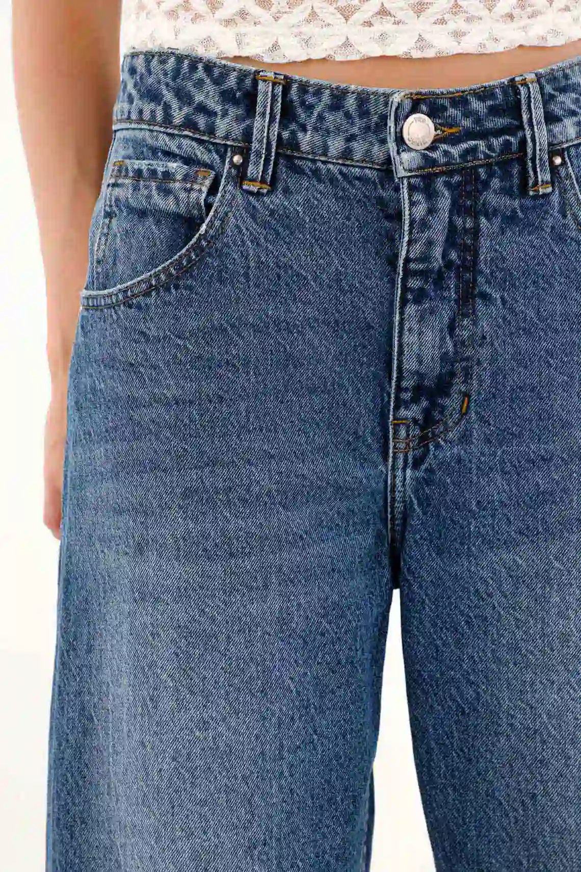 Women's Five-Pocket Horseshoe Jeans in Blue - Image 3