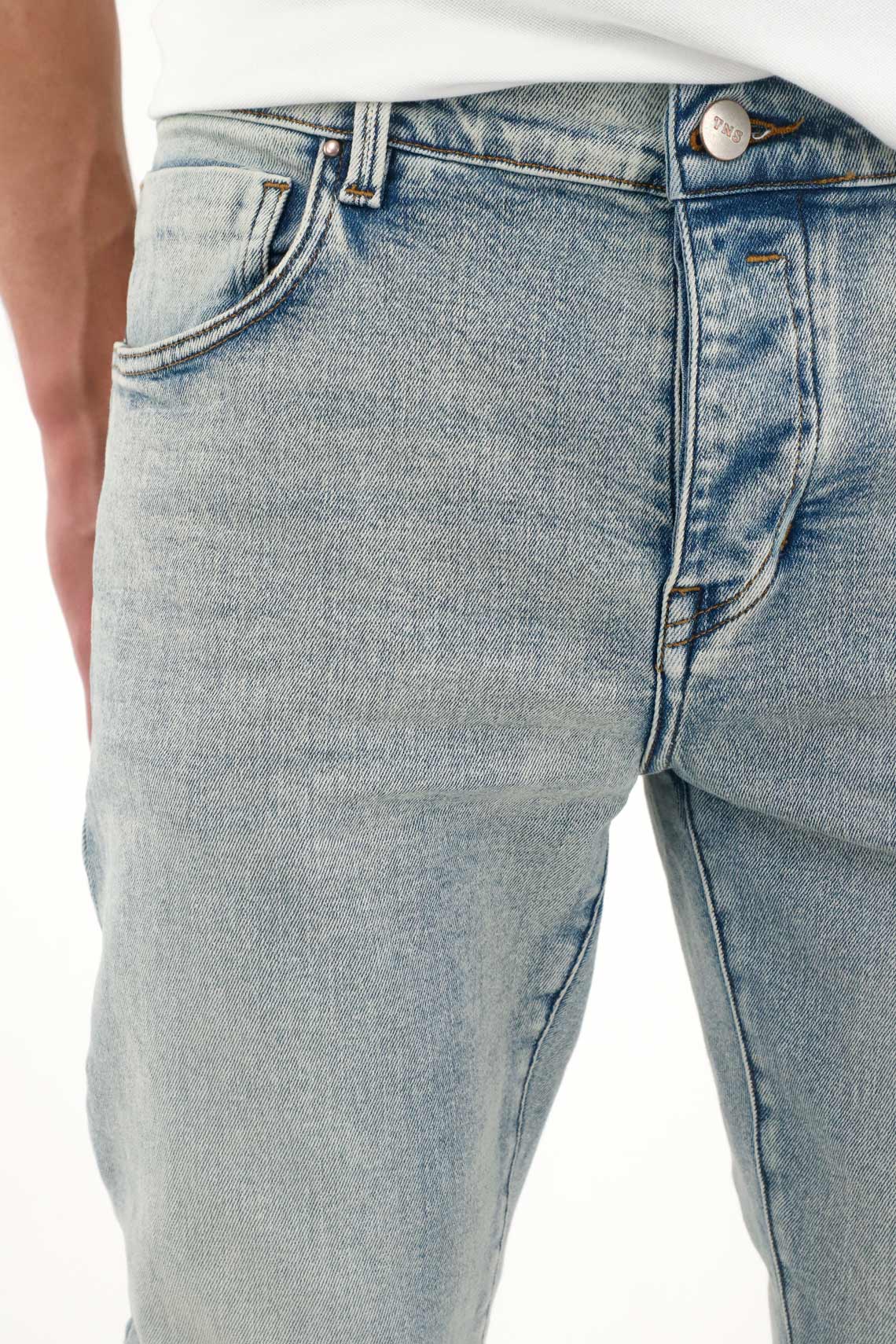 Men's Light Wash Mid-Rise Skinny Jeans - Image 3
