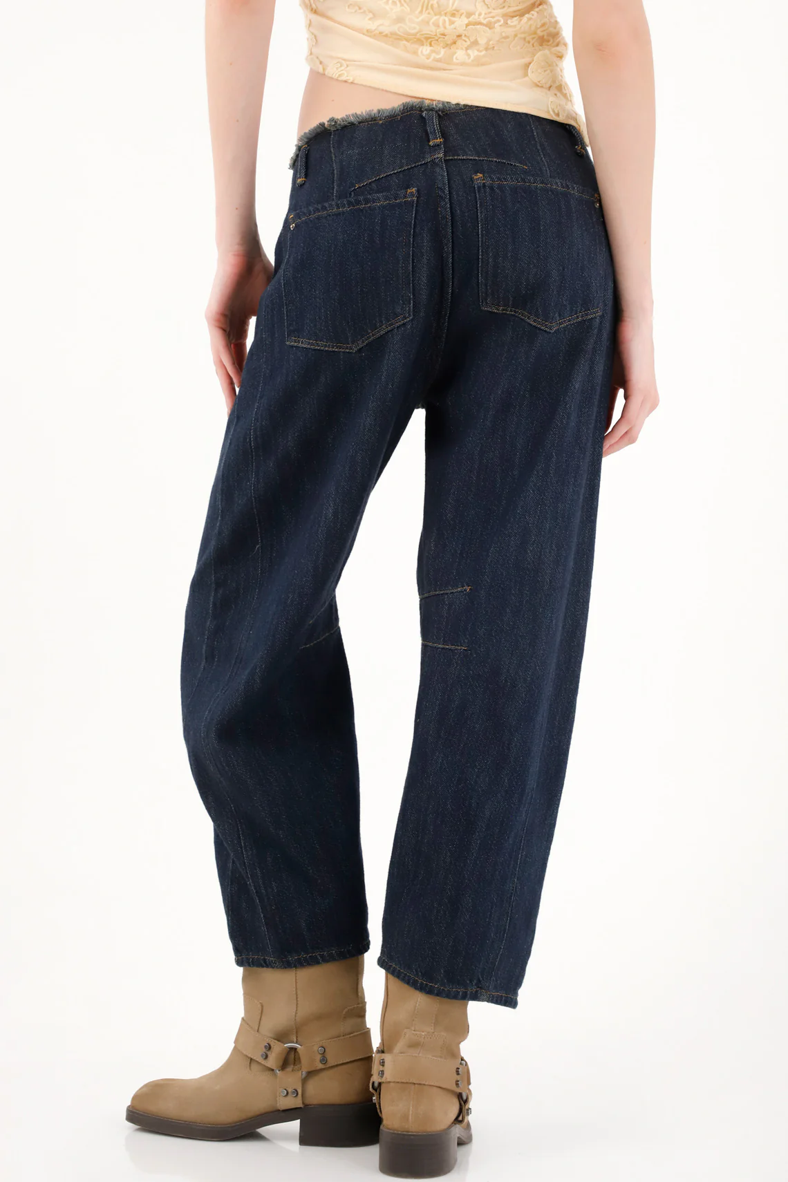 Women's Jean in Dark Blue Denim, Loose Fit with Frayed Waist - Image 4