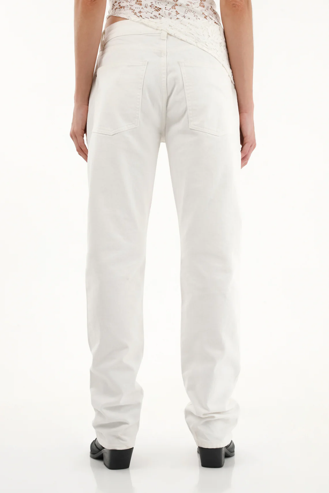 Women's High-Waisted Frayed Hem Jeans - Image 4