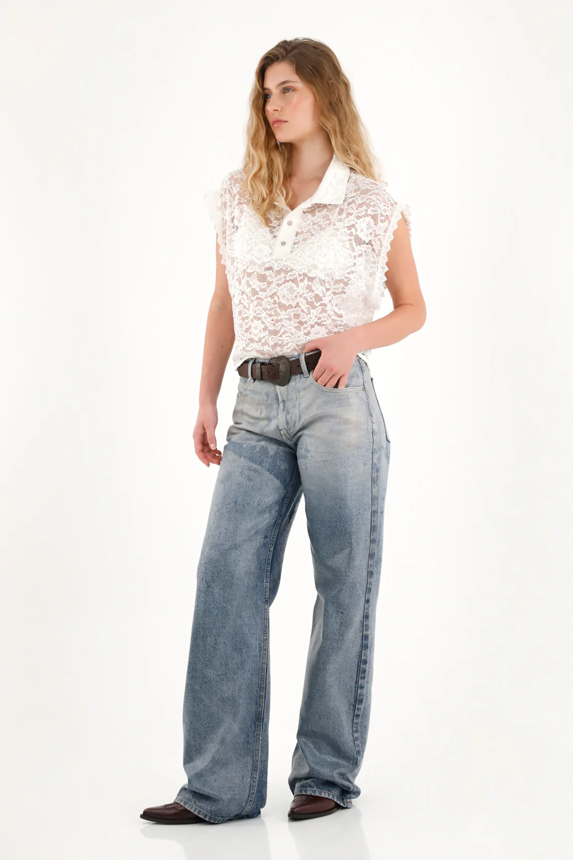 Women's High-Waisted Wide Leg Jeans with Gradient Wash - Image 2