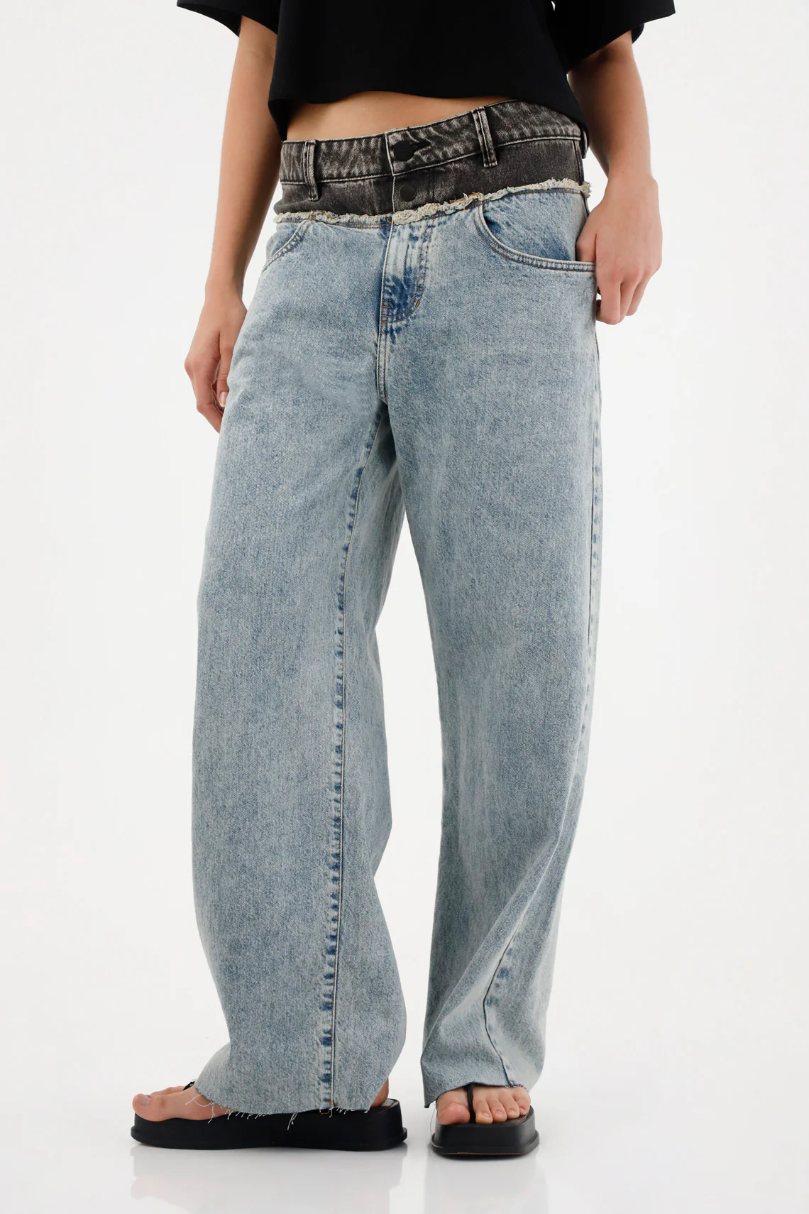 High-Waisted Wide Leg Jeans with Contrasting Waistband for Women - Image 4