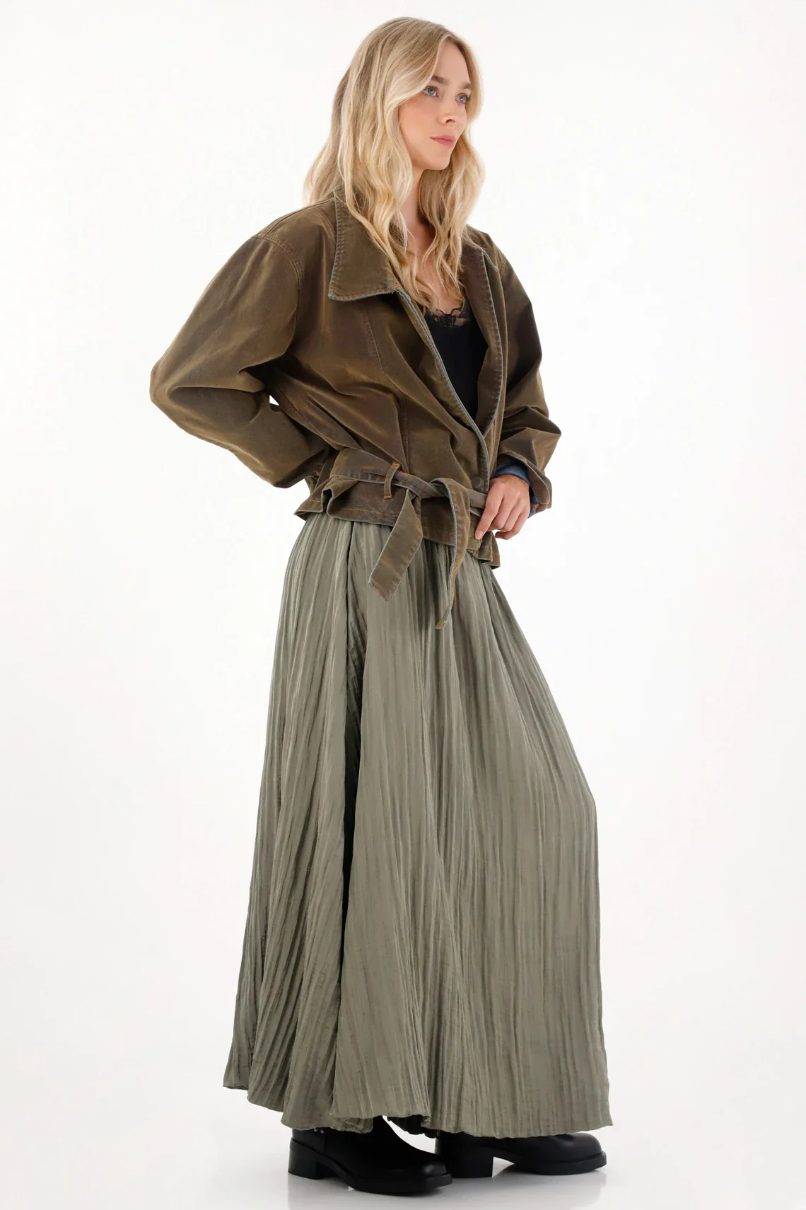 Long Skirt for Women Olive Green Wrinkled Effect Lightweight - Image 4