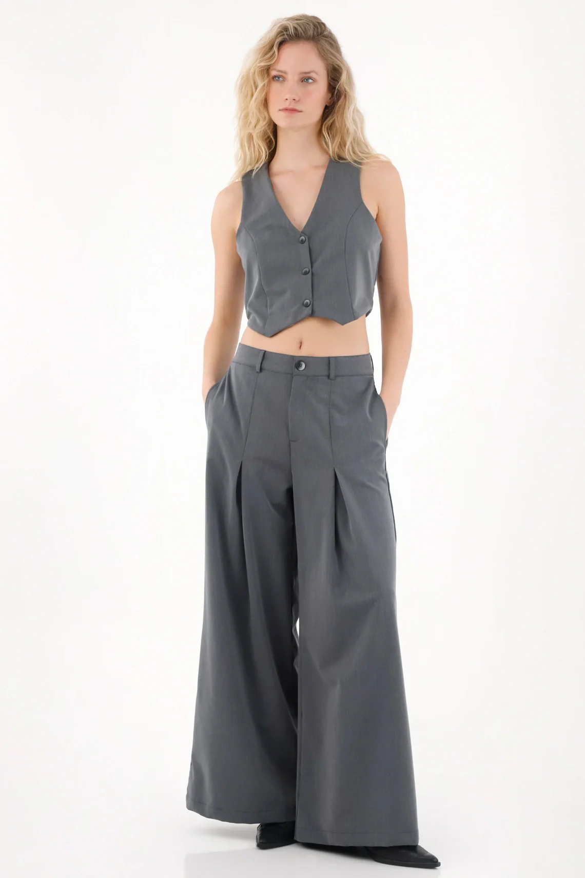 Crop Vest for Women - Image 2