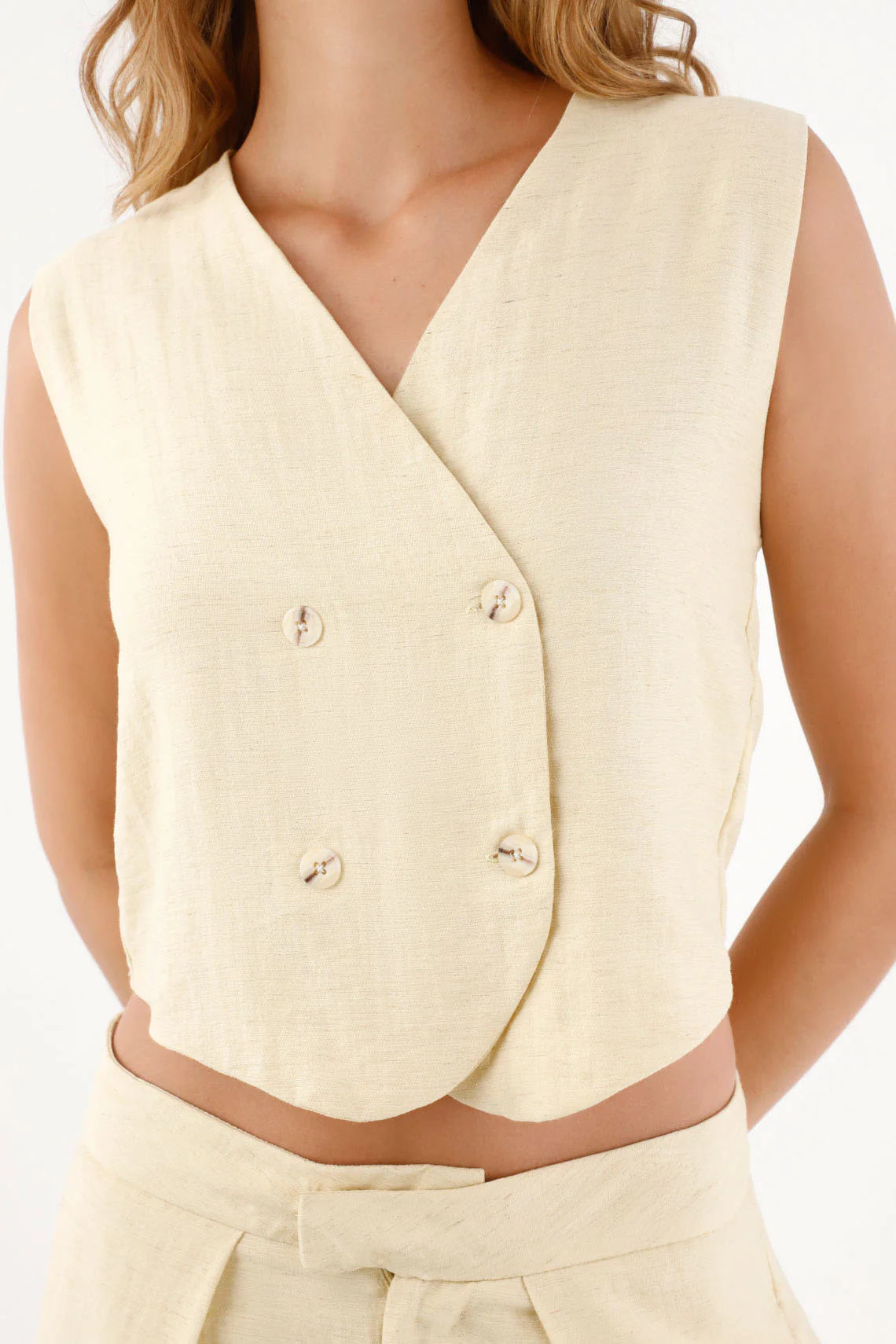 Beige Fitted Linen Vest for Women with Double-Breasted Design - Image 3