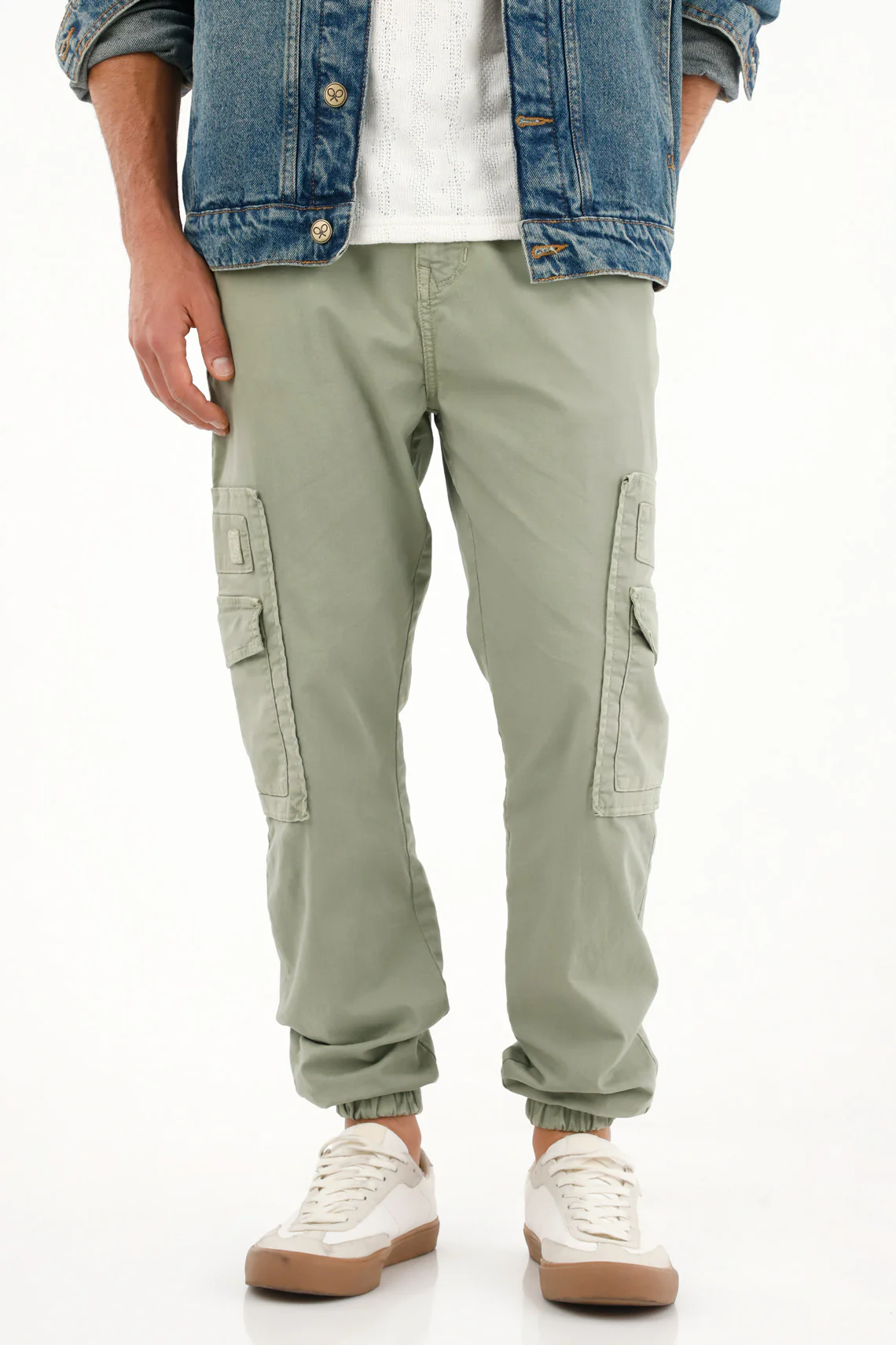 Men's green cargo pants