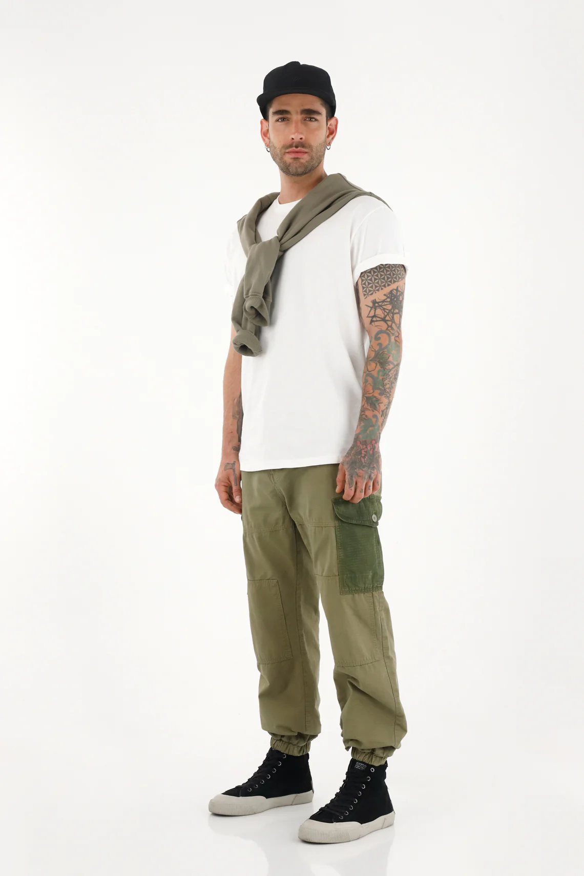 Men's green patchwork pants with cuffed hems - Image 2