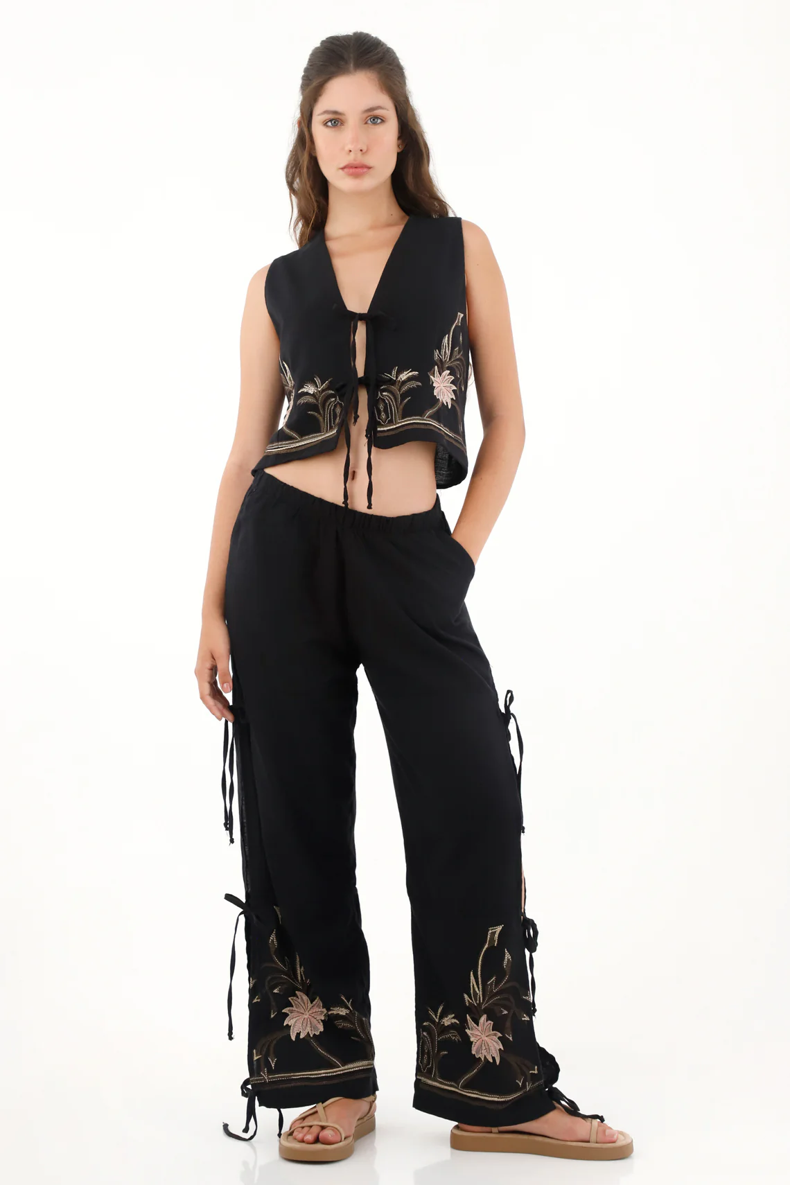 Women's black floral print slit pants
