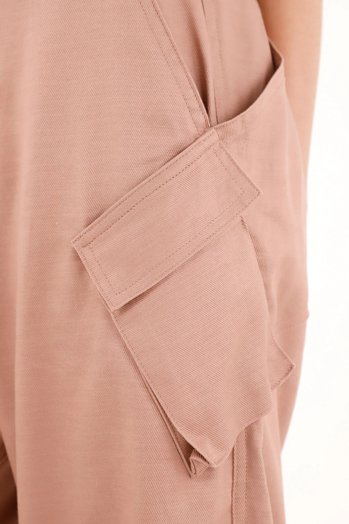 Women's Pink Oversized Cargo Pants with Pockets - Image 3