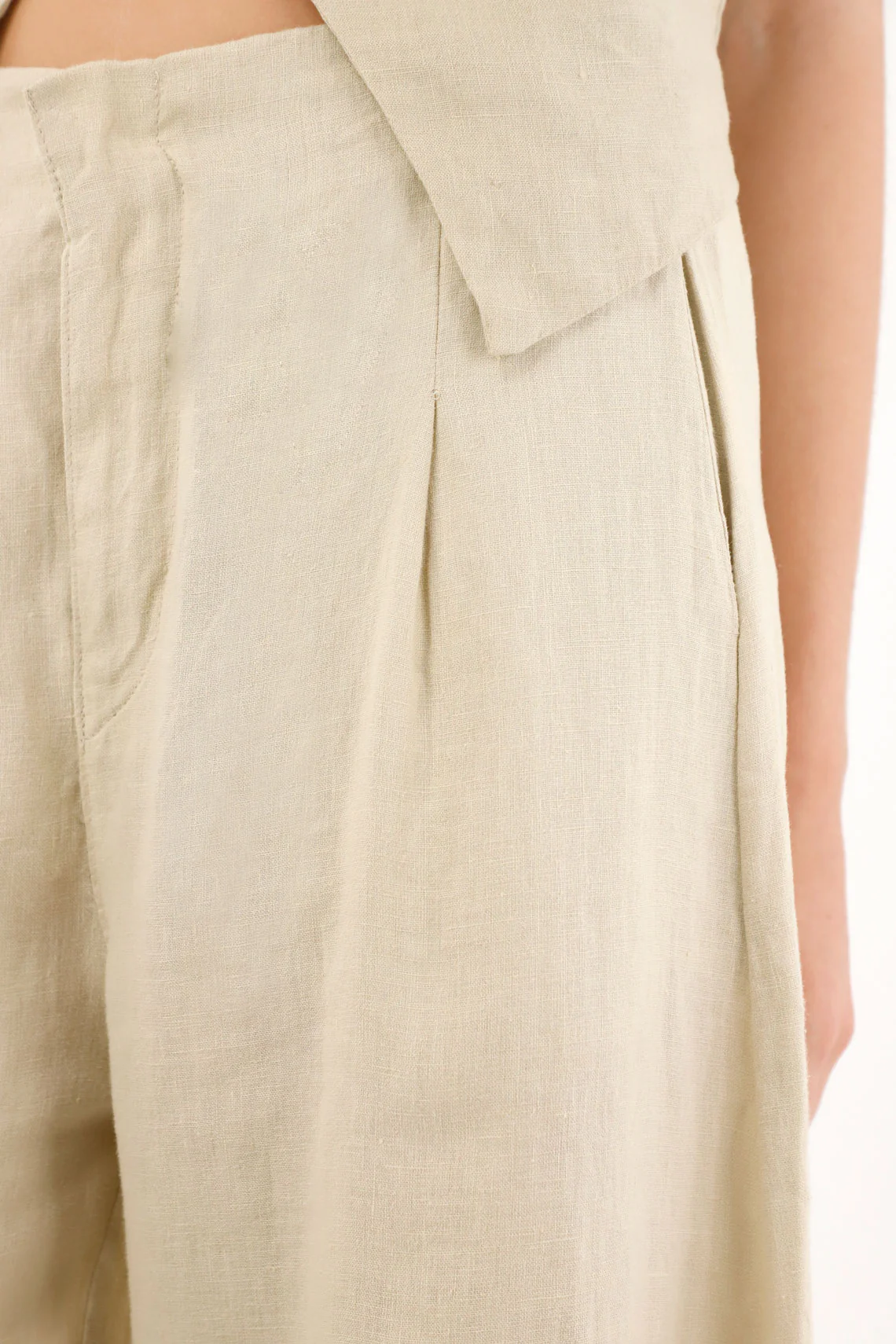 Women's 100% Linen Wide Leg Pants in Coffee - Image 3