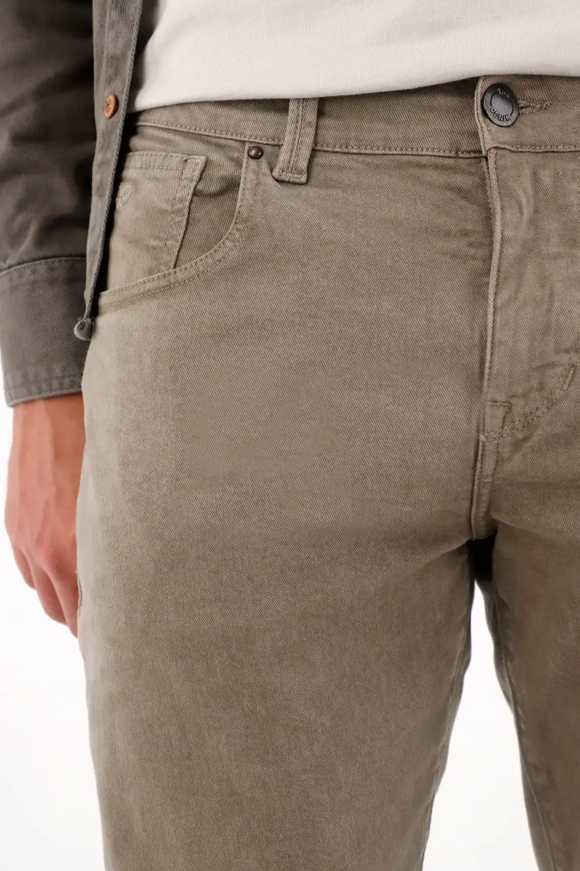 Gray Straight Leg Five Pocket Pants for Men - Image 4