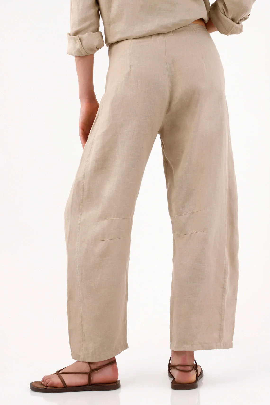 Wide Leg Pants for Women in Beige Linen with Relaxed Fit and Cropped Length - Image 5