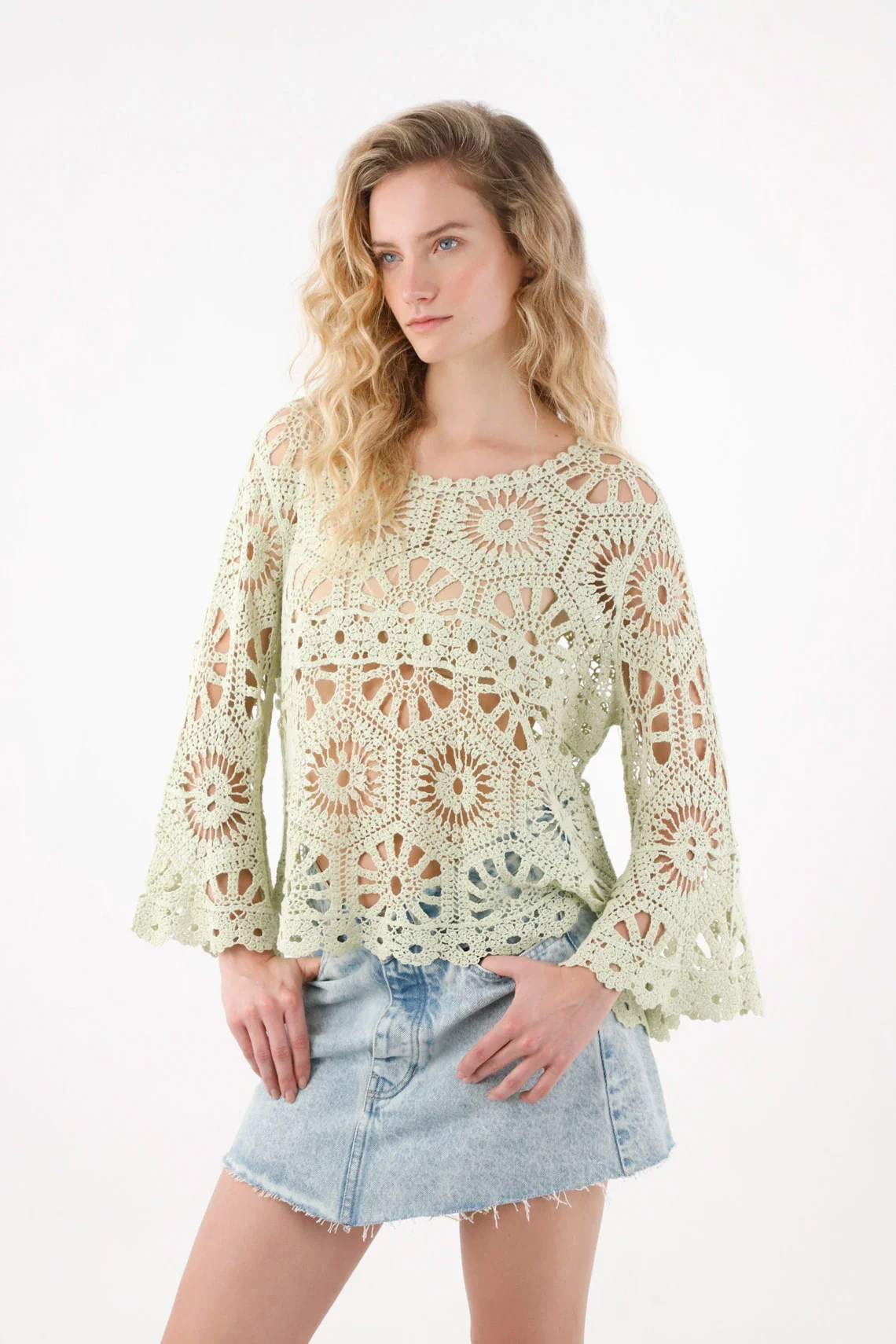 Long Sleeve Embroidered Green Shirt for Women - Image 4