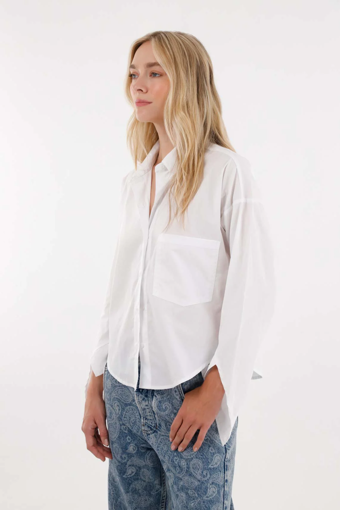 Long Sleeve Shirt with Pocket in White for Women - Image 3