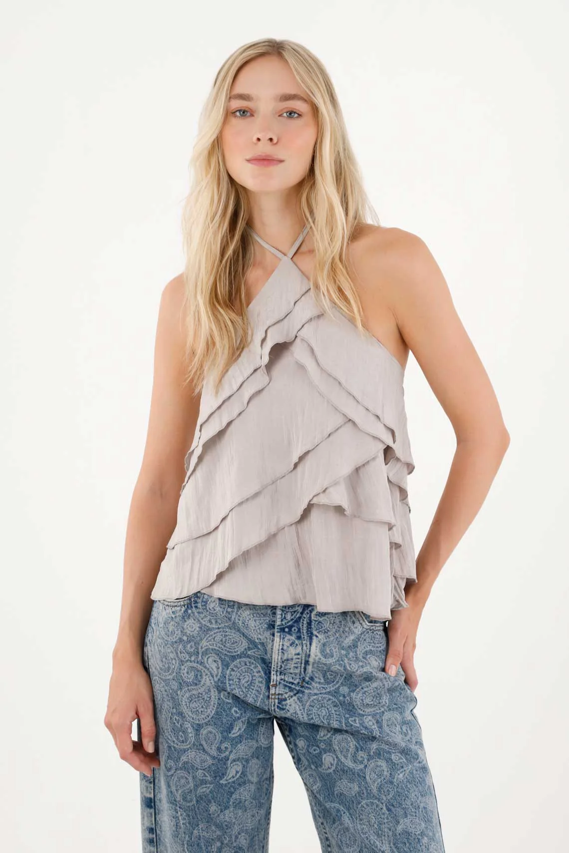 Sleeveless gray shirt for women