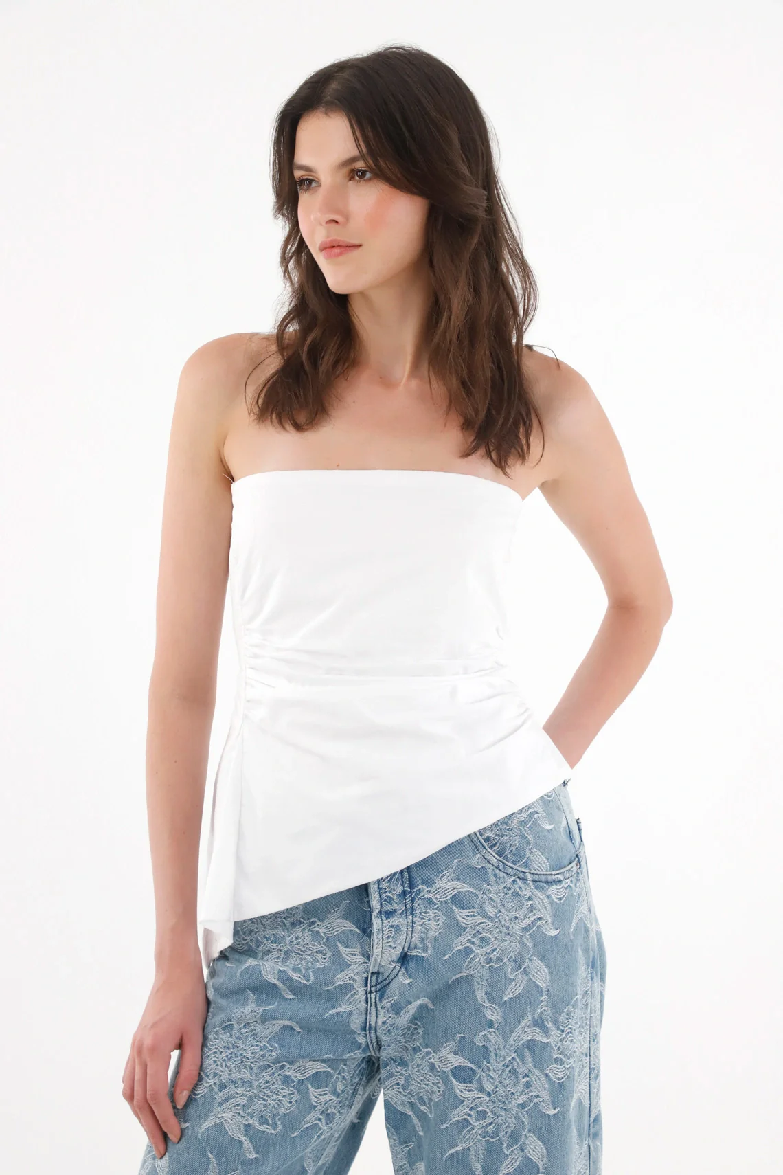 Strapless Shirt with Gathered Sides for Women - Image 2