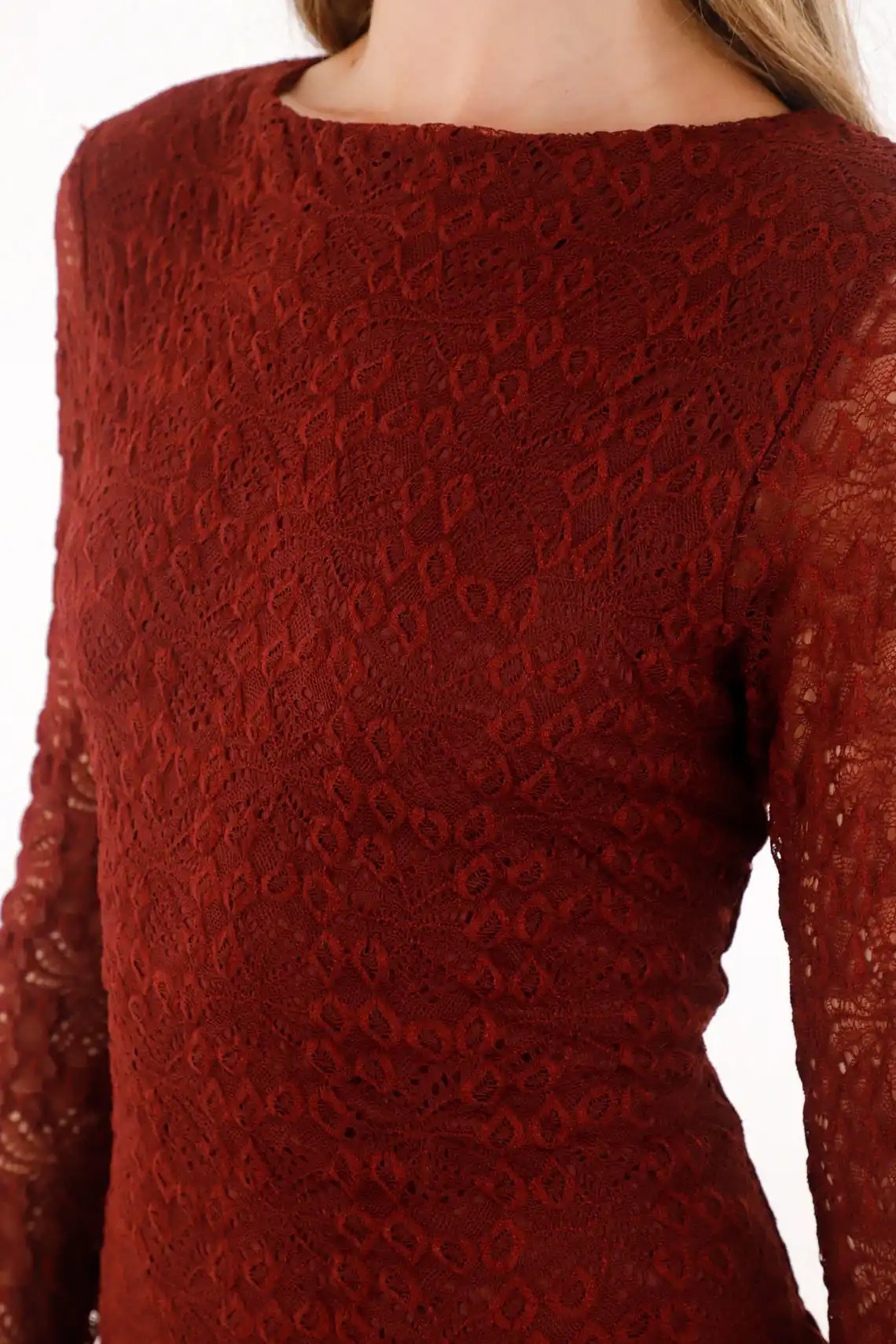 Short Dress in Burgundy Lace for Women - Image 3