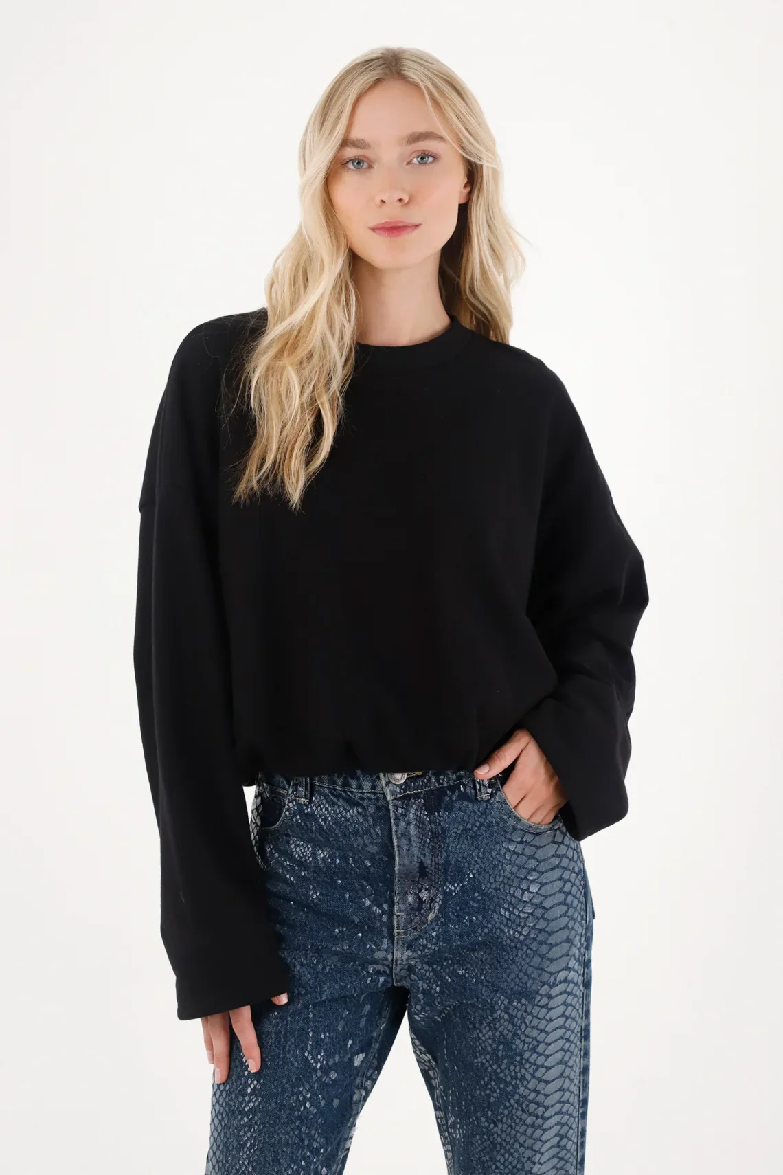 Black Closed Sweatshirt for Women