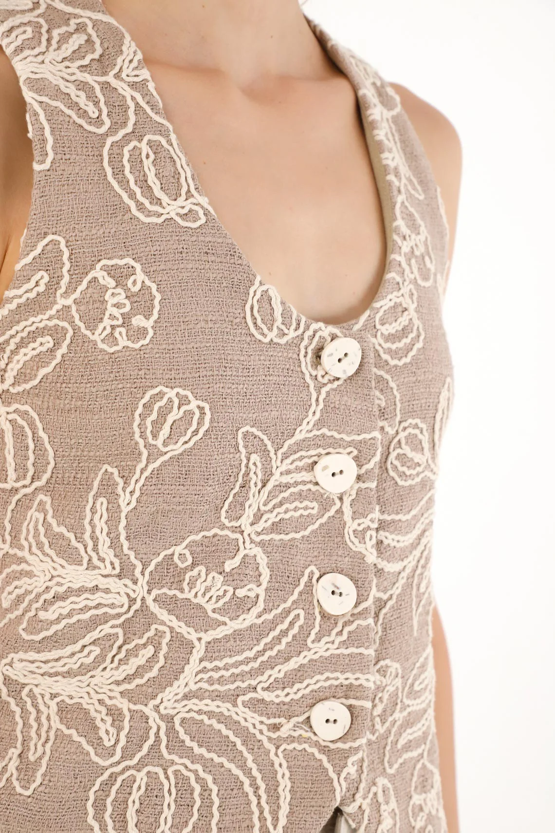 Women's Textured Vest with Brown Embroidery - Image 3