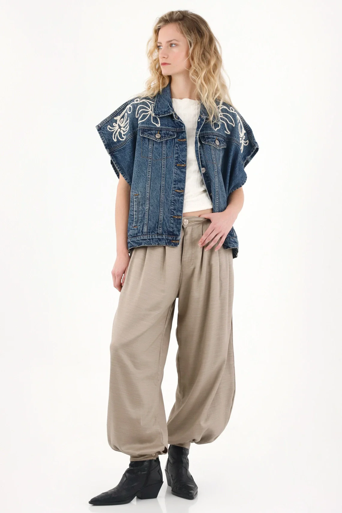 Wide-leg Trousers with Pleats for Women