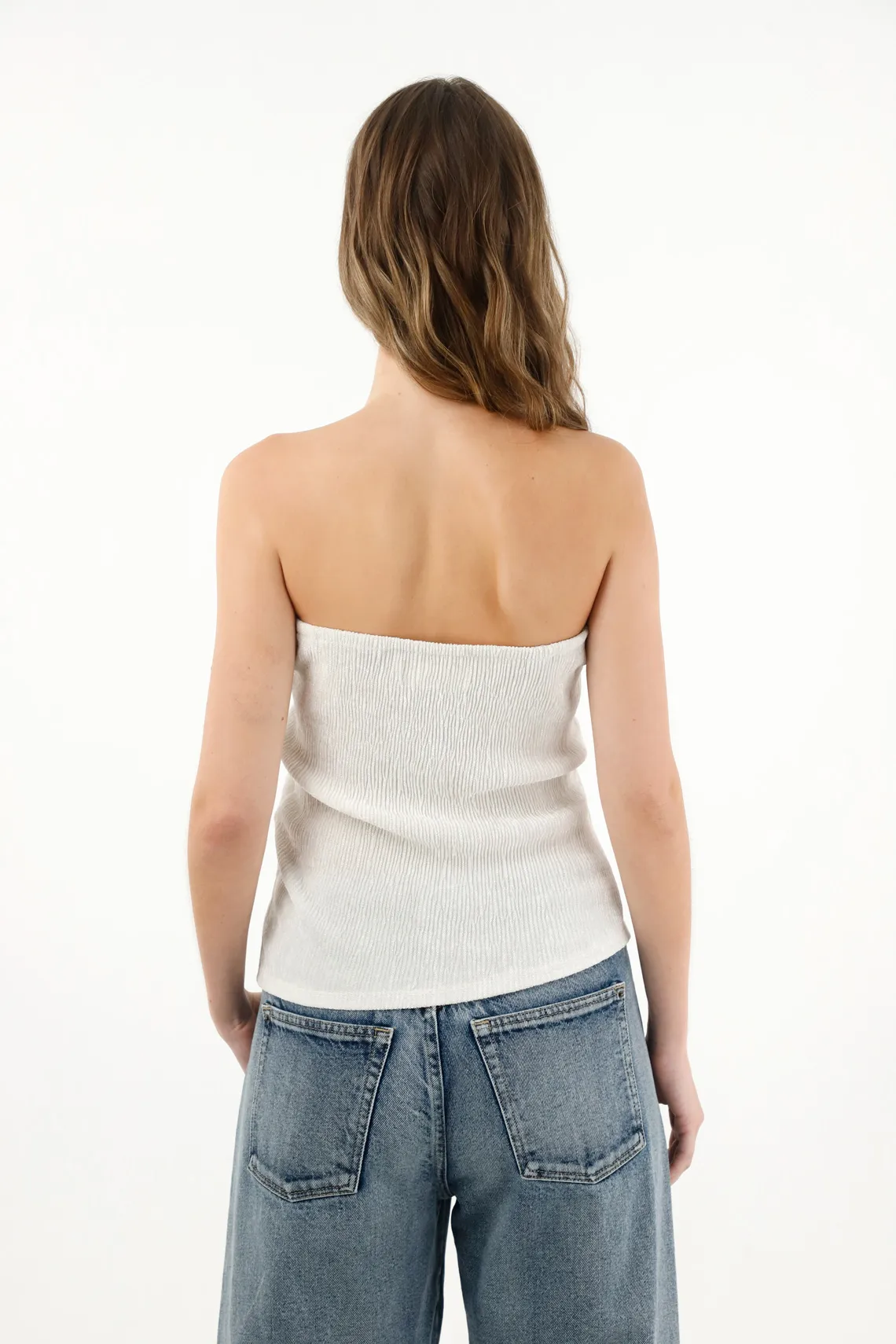 Sleeveless T-shirt with Pointed Hem in Gray for Women - Image 4