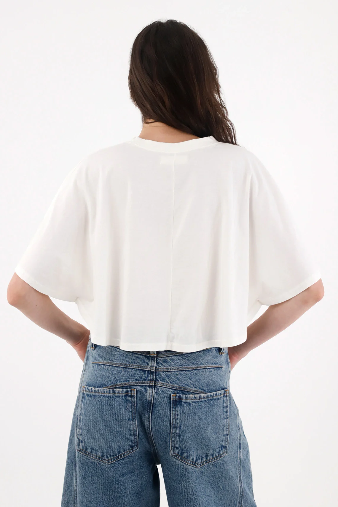 Off-White Cape Style T-Shirt for Women - Image 4