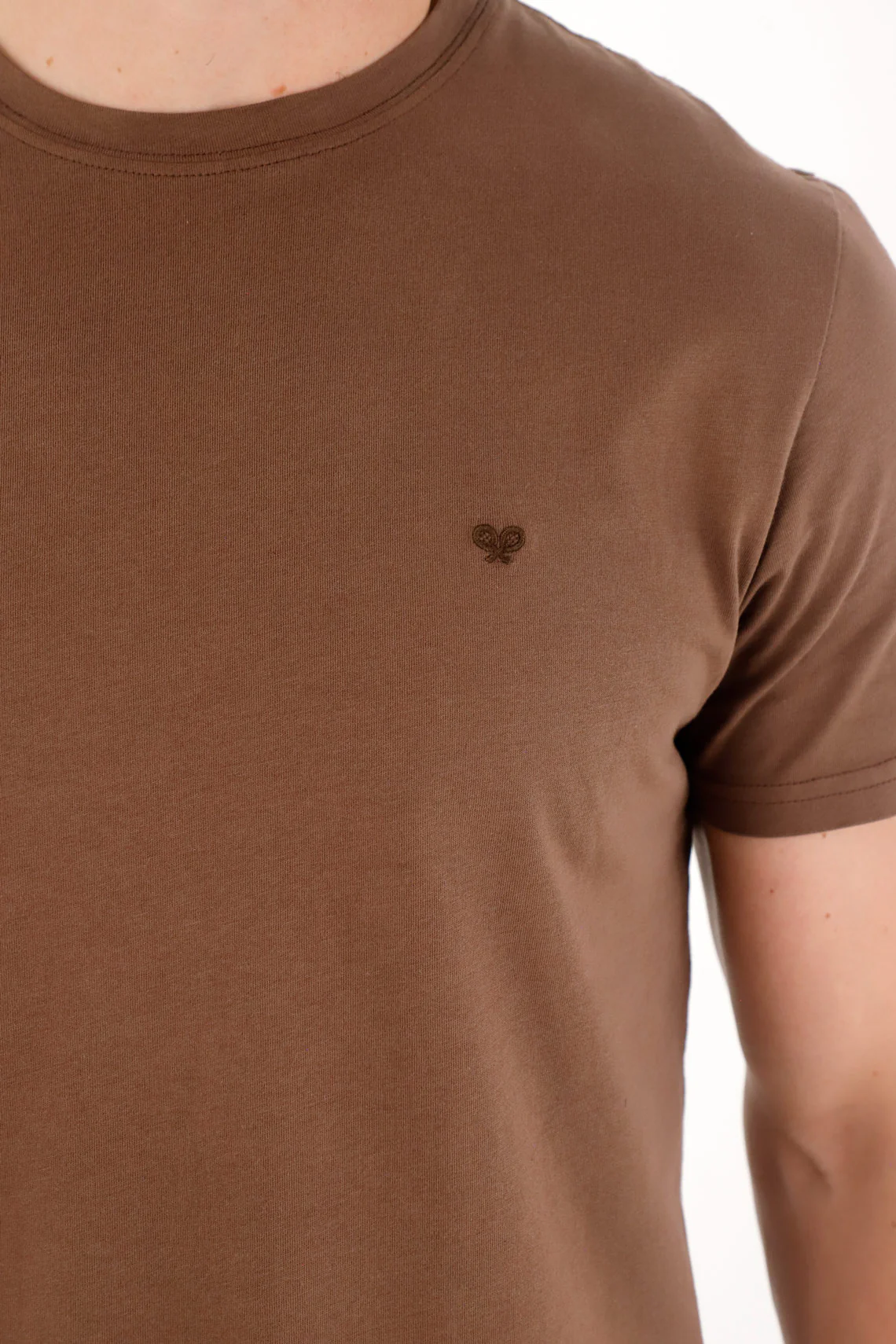 Men's Short Sleeve Brown TNS Shirt with Embroidered Racquet - Image 3