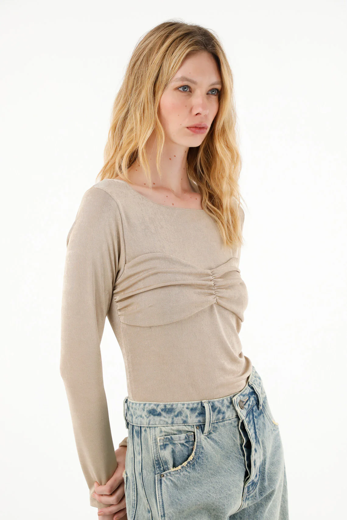 Women's Coffee Long-Sleeve Shiny T-Shirt - Image 2