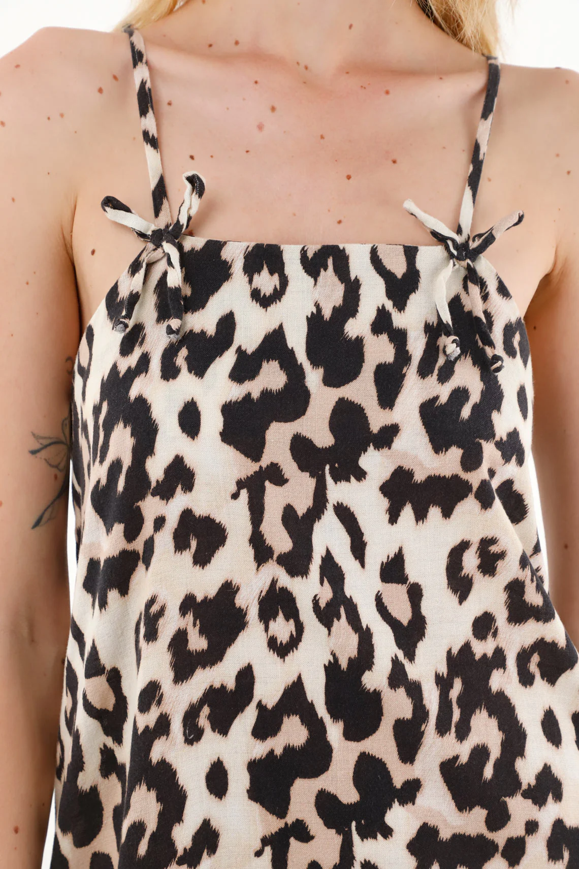 Women's Short Dress with Animal Print - Image 3