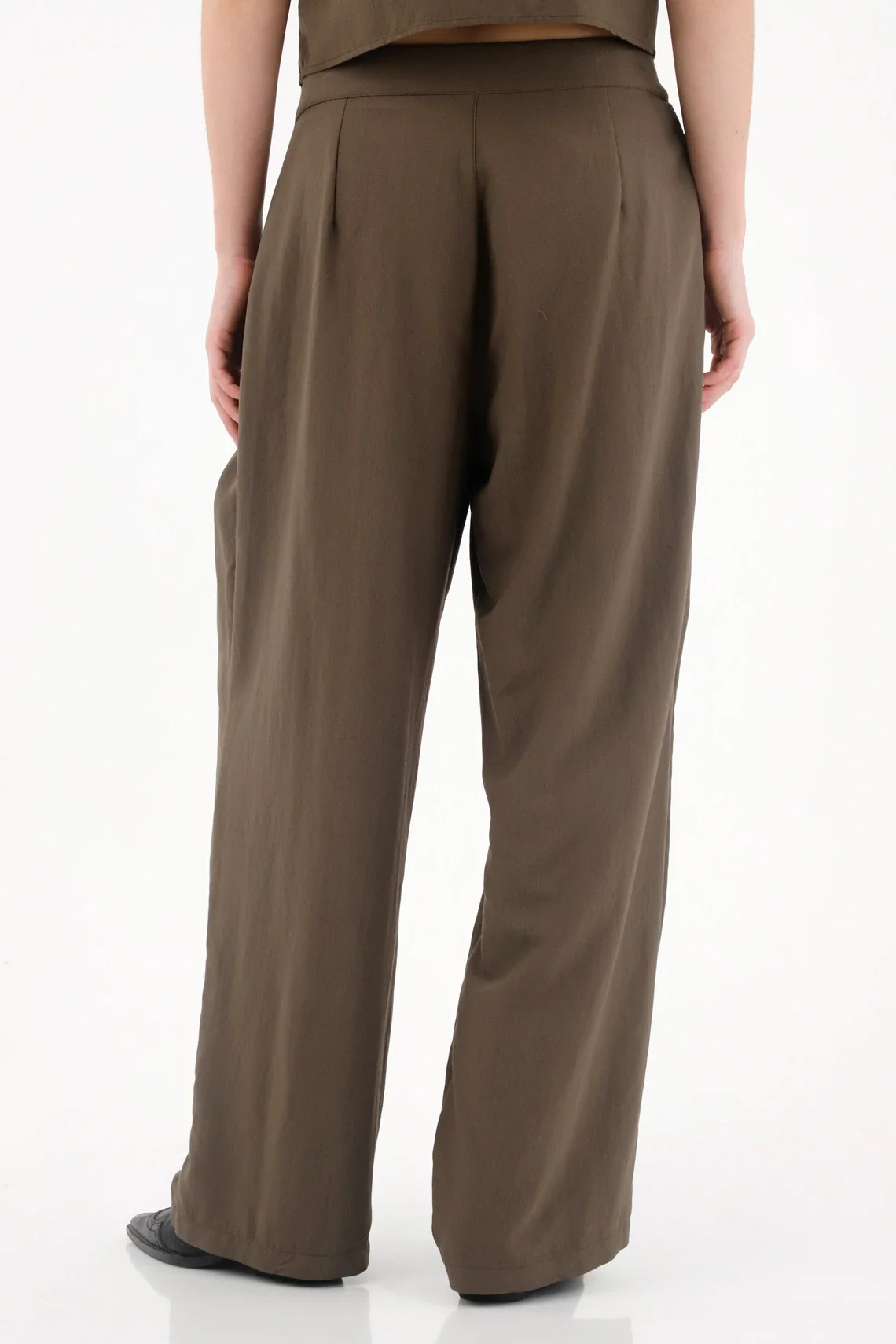 Women’s Olive Green Wide Leg Pants with Defined Pleats - Image 4